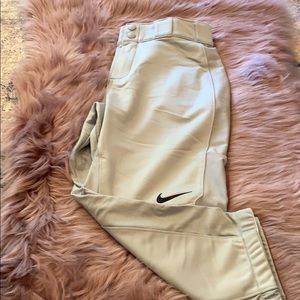 Nike 821988 Women's Stock Vapor Pro 3/4 Pants
